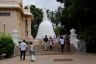 20 Colombo - Buddha Temple.jpg